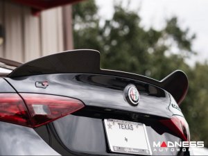 Alfa Romeo Giulia Trunk Spoiler - Carbon Fiber - GTA Style - Scratch & Dent